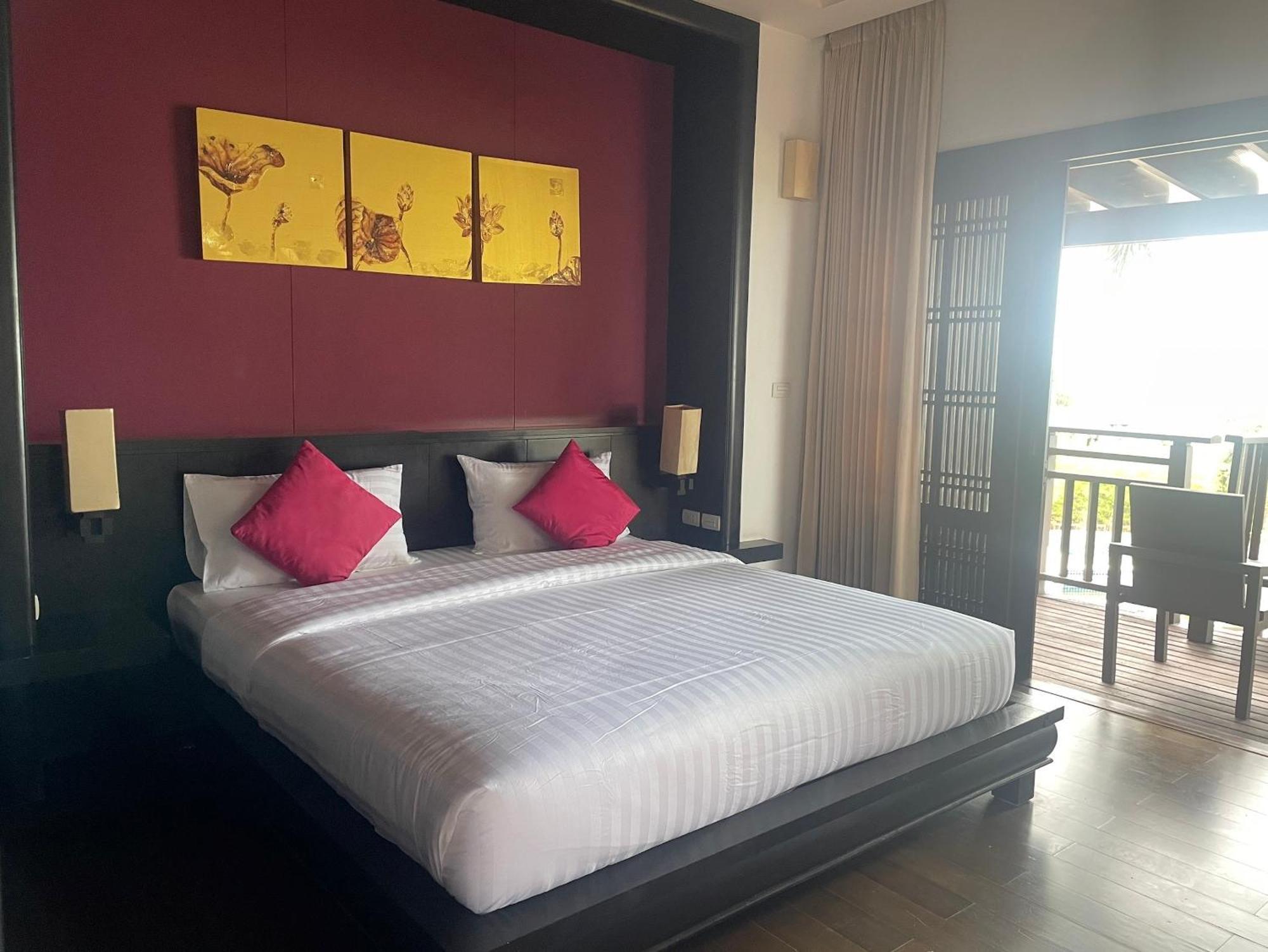 Bhundhari Koh Samui Tempat peranginan Pantai Chaweng