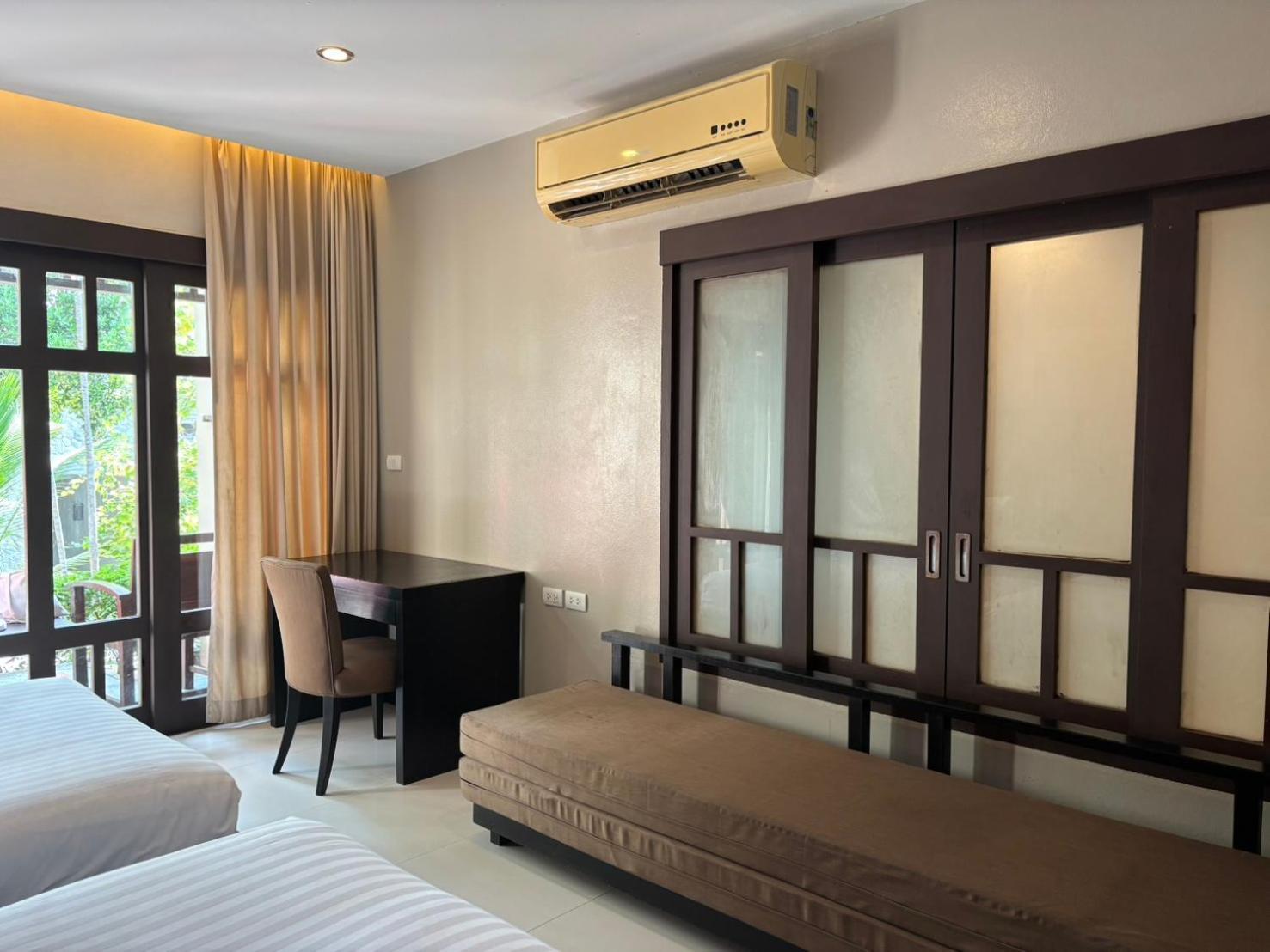Tempat peranginan Bhundhari Koh Samui