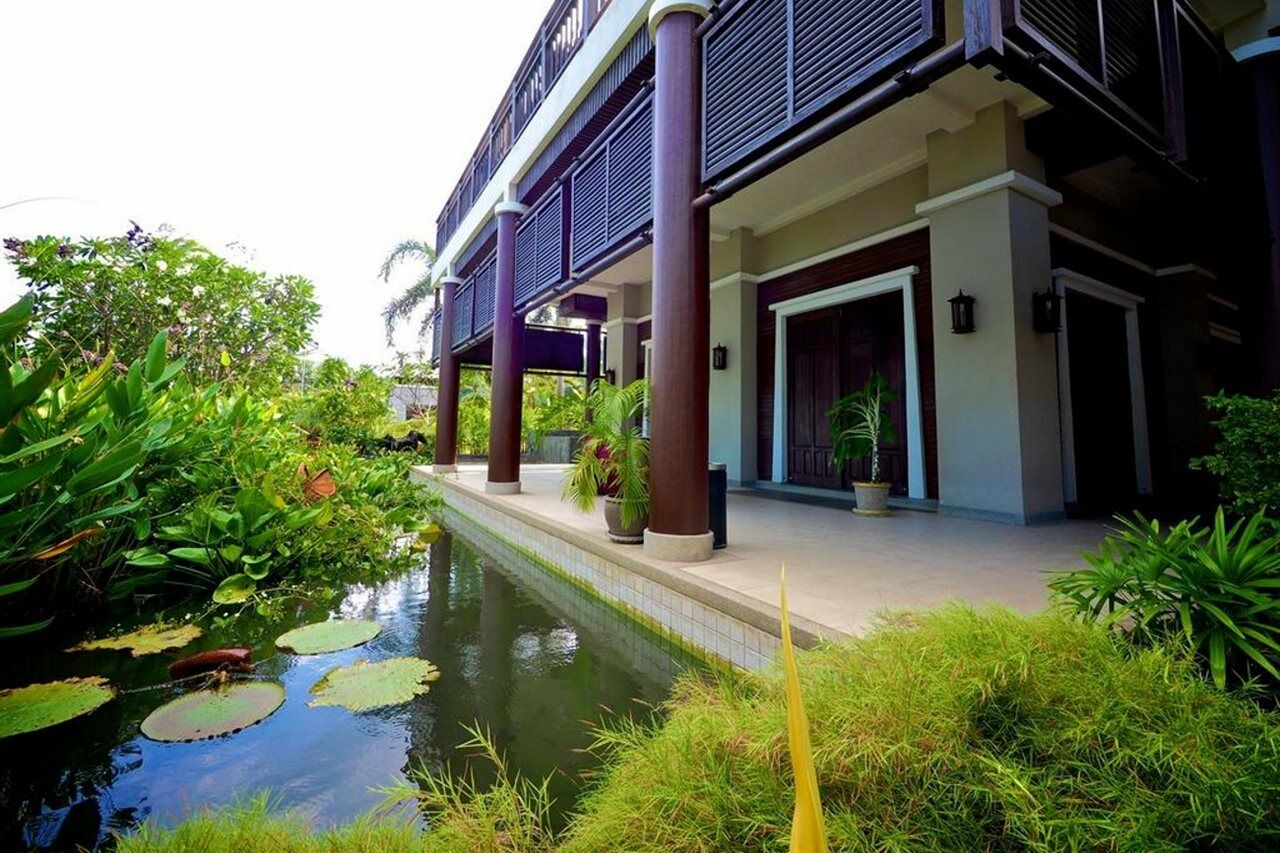 Tempat peranginan Bhundhari Koh Samui Pantai Chaweng